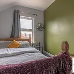 Contractor Stays - Large House 4 Bed 2 Bath - Reading Cent